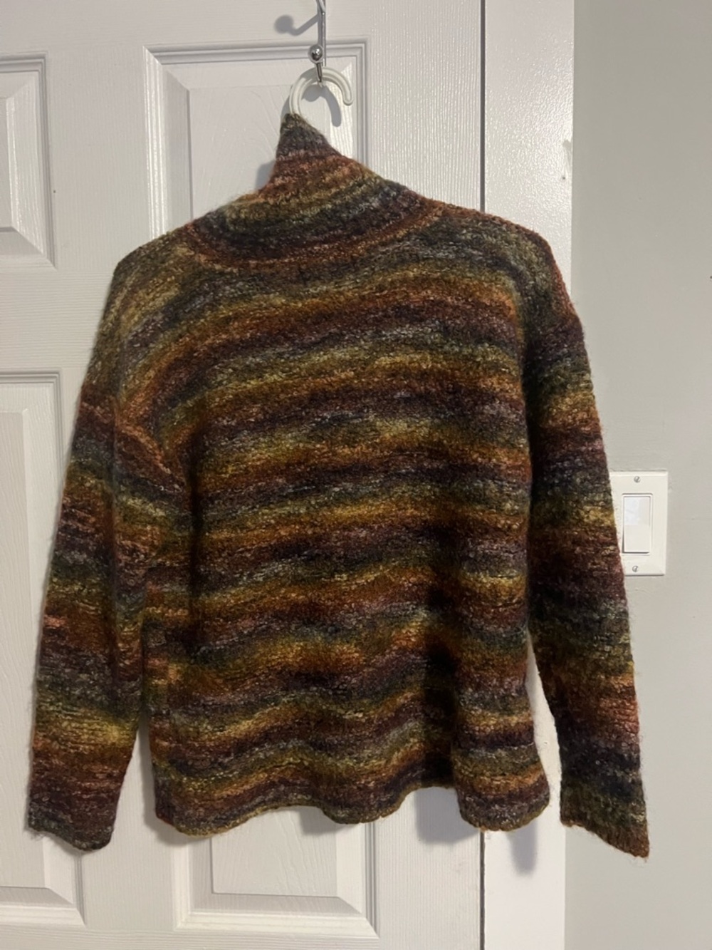 Cozy Multicolor Striped Crewneck Sweater - Earth Tones